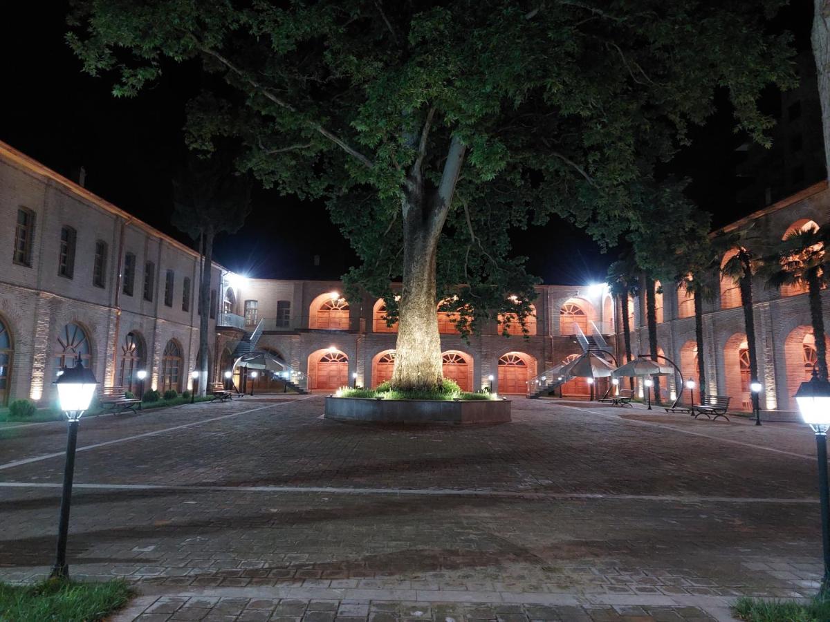 Karvansaray Sah Abbas Hotel กันจา ภายนอก รูปภาพ